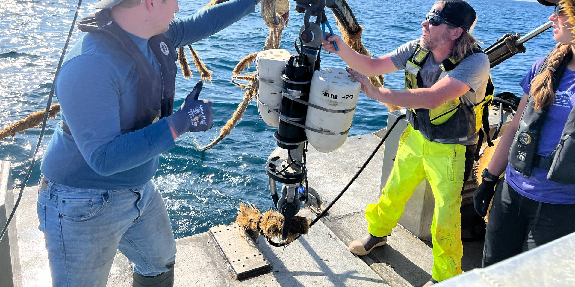 Kelson Marine_Nate Baker installs load cells on offshore farm